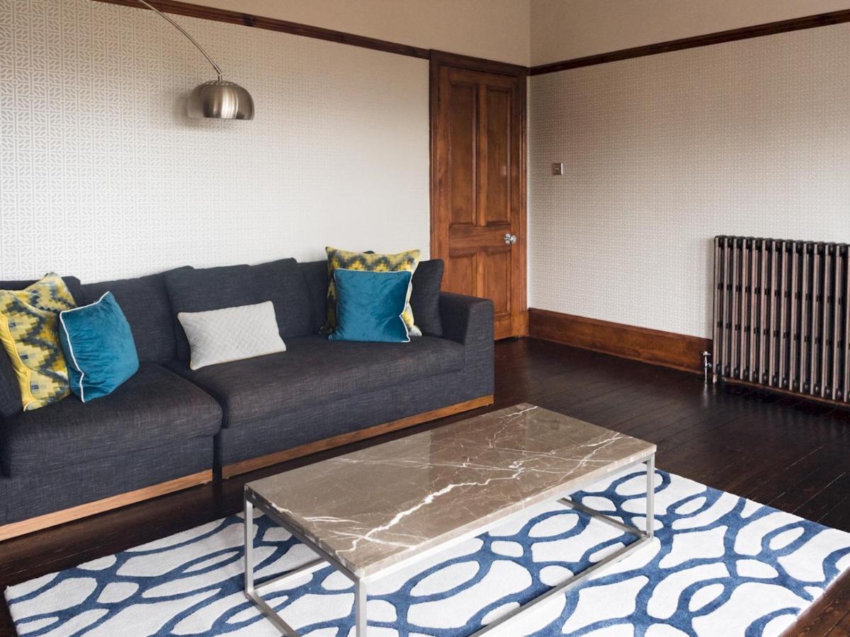 Pass The Keys Beautiful, Traditional 2 Bed Flat W Free Parking Глазго Экстерьер фото