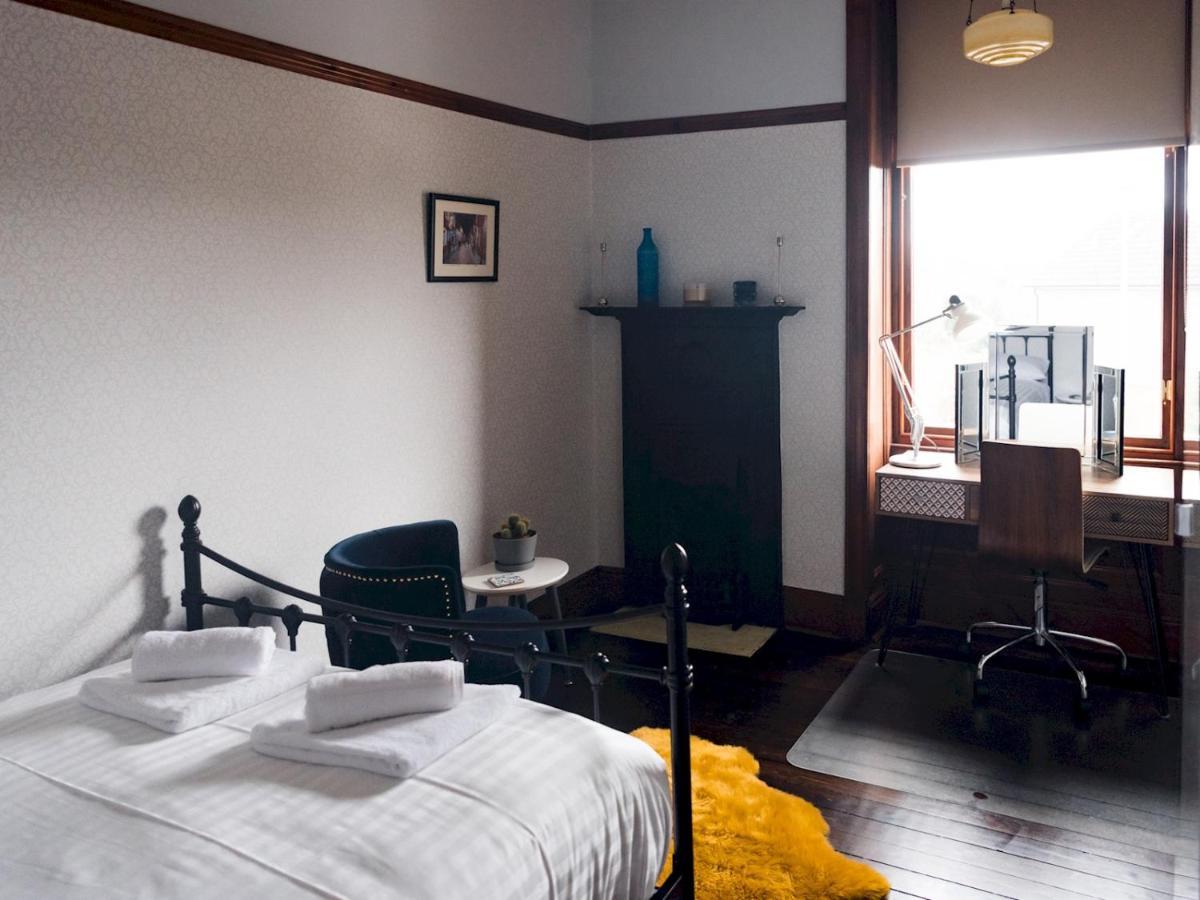 Pass The Keys Beautiful, Traditional 2 Bed Flat W Free Parking Глазго Экстерьер фото