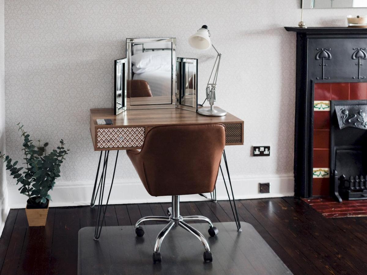 Pass The Keys Beautiful, Traditional 2 Bed Flat W Free Parking Глазго Экстерьер фото