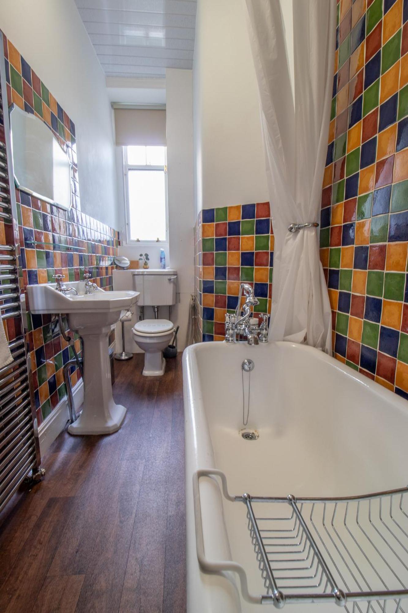 Pass The Keys Beautiful, Traditional 2 Bed Flat W Free Parking Глазго Экстерьер фото